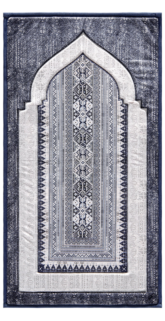 Arabian Arch Premium Prayer Mat | Urban Rugs Co